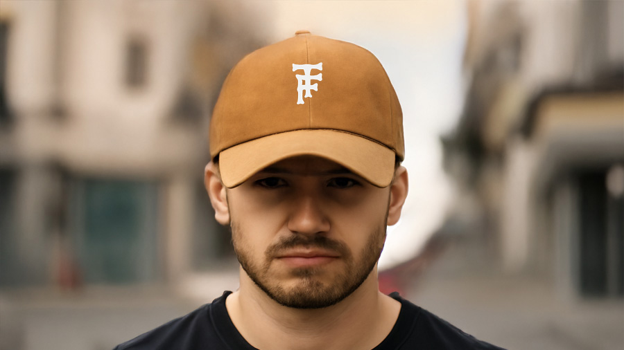 So reinigen Sie eine Baseballmütze