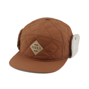 7-Panel-Snapback-Kappe mit Flaggen aus rautenförmig gestepptem Nylon und Cord mit verstellbarem Verschluss